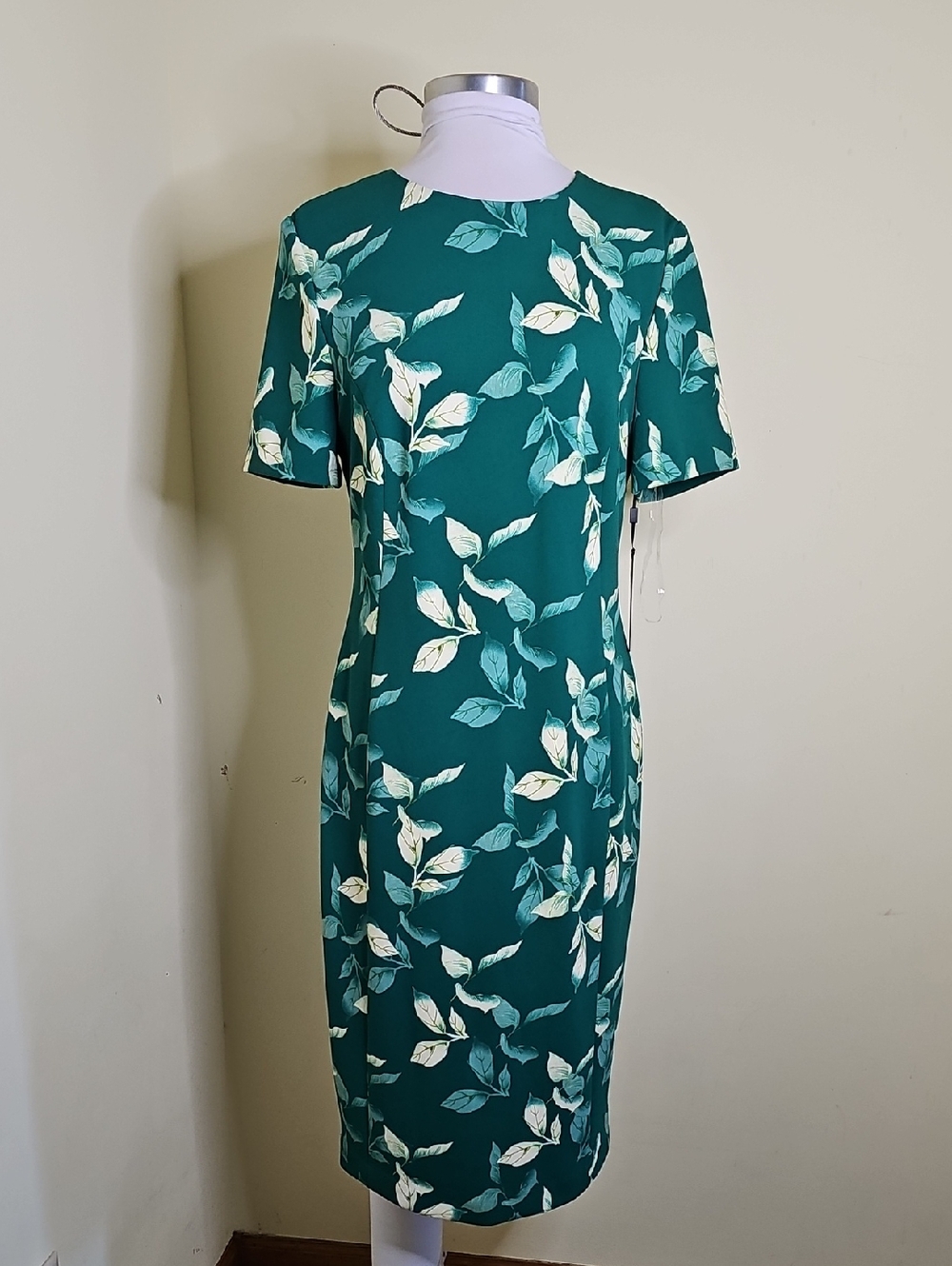 Investments Teal Green Leaf-Print Midi Dress